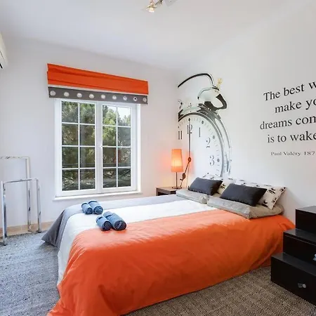 Roja Pe - Elegante T2 Com Ac Perto Do Pine Cliffs Appartement *