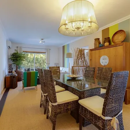 Roja Pe - Elegante T2 Com Ac Perto Do Pine Cliffs * Albufeira