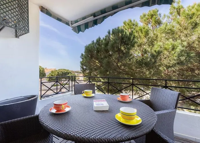 Apartamento Roja Pé - Elegante T2 Com Ac Perto Do Pine Cliffs Albufeira