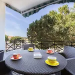 아파트 Roja Pe - Elegante T2 Com Ac Perto Do Pine Cliffs 알부페이라